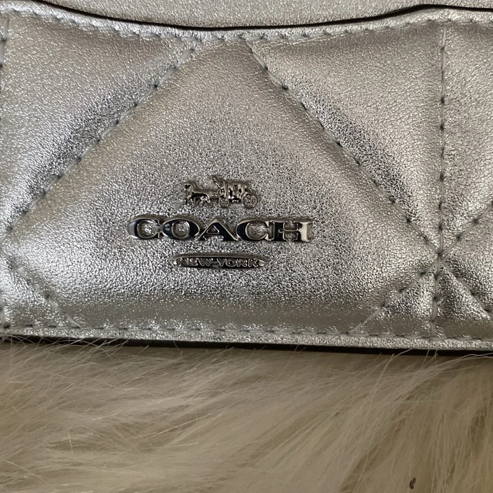 Slim Card Case in Quilted Leather - Picture 5 of 5